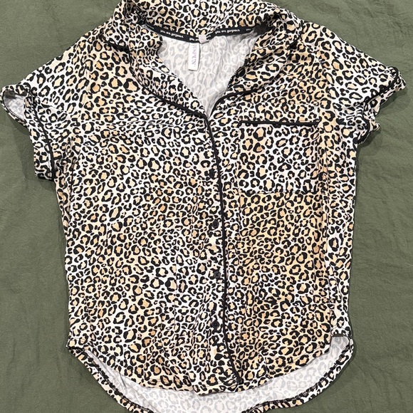 Leopard Print Pajama Set - Picture 2 of 6